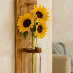 SEGURADOR DE FLORES EM MADEIRA